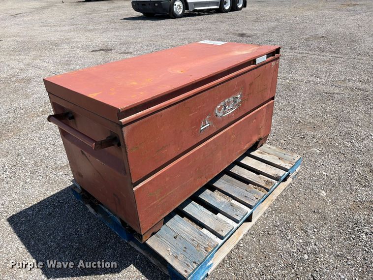 image for item FI0354 Tool chest