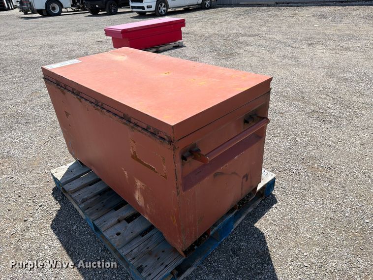 image for item FI0354 Tool chest