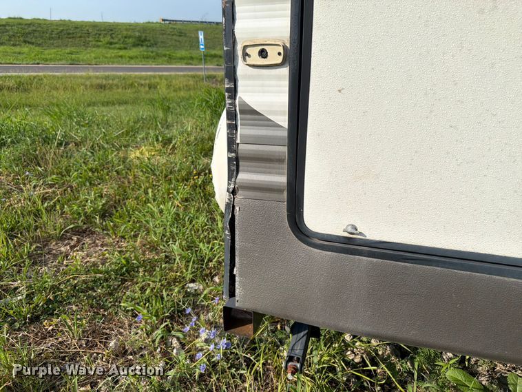 image for item FK3274 2015 Keystone Hideout camper