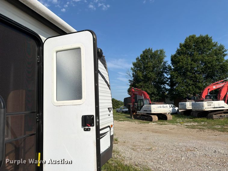 image for item FK3274 2015 Keystone Hideout camper