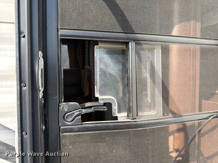 image for item FK3274 2015 Keystone Hideout camper