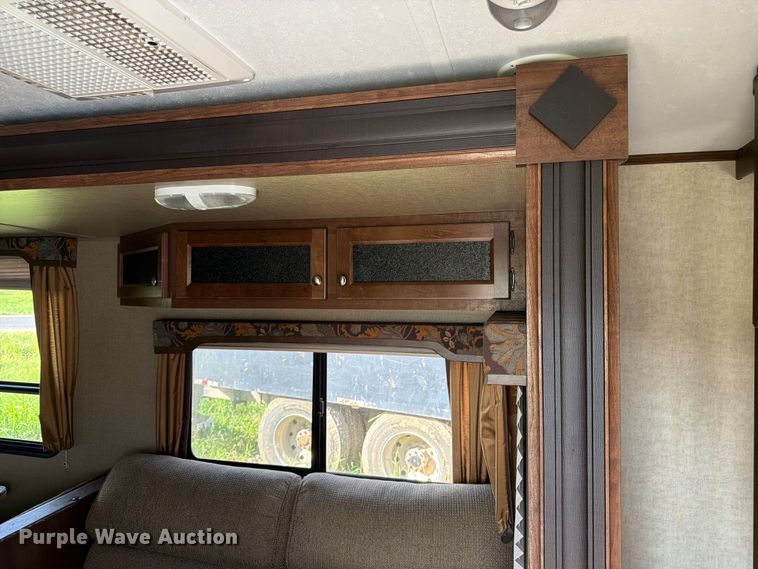 image for item FK3274 2015 Keystone Hideout camper