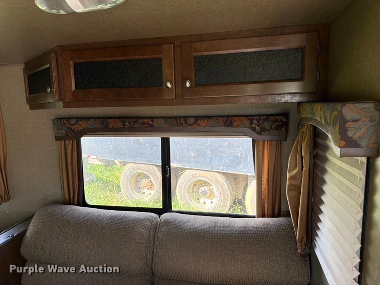 image for item FK3274 2015 Keystone Hideout camper