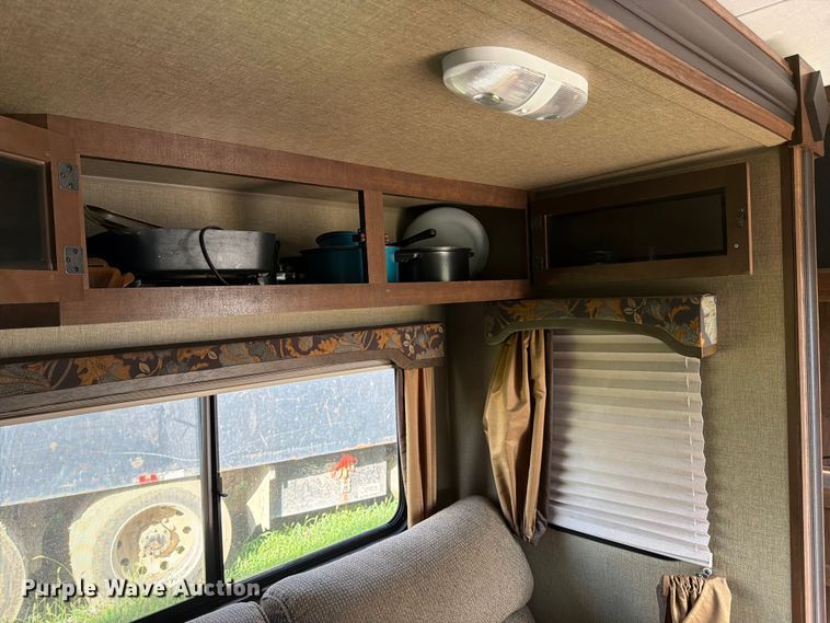 image for item FK3274 2015 Keystone Hideout camper