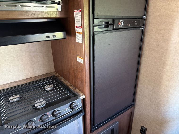 image for item FK3274 2015 Keystone Hideout camper