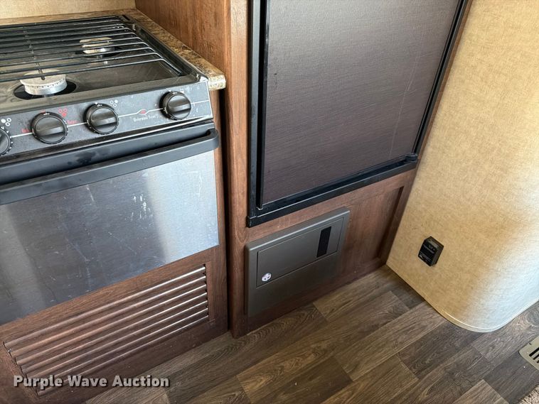 image for item FK3274 2015 Keystone Hideout camper