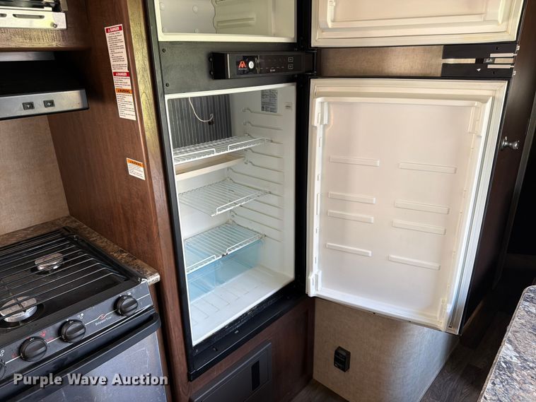 image for item FK3274 2015 Keystone Hideout camper