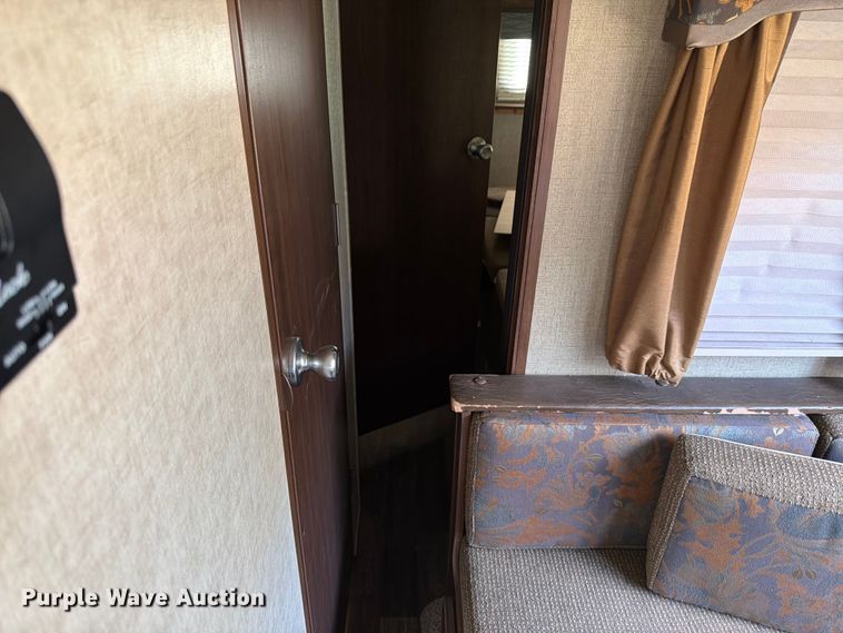 image for item FK3274 2015 Keystone Hideout camper