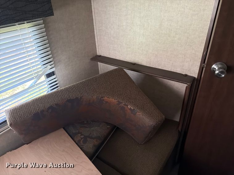image for item FK3274 2015 Keystone Hideout camper