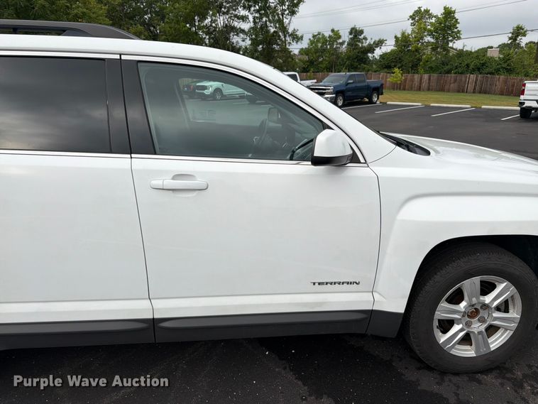 image for item FK3282 2015 GMC Terrain SUV