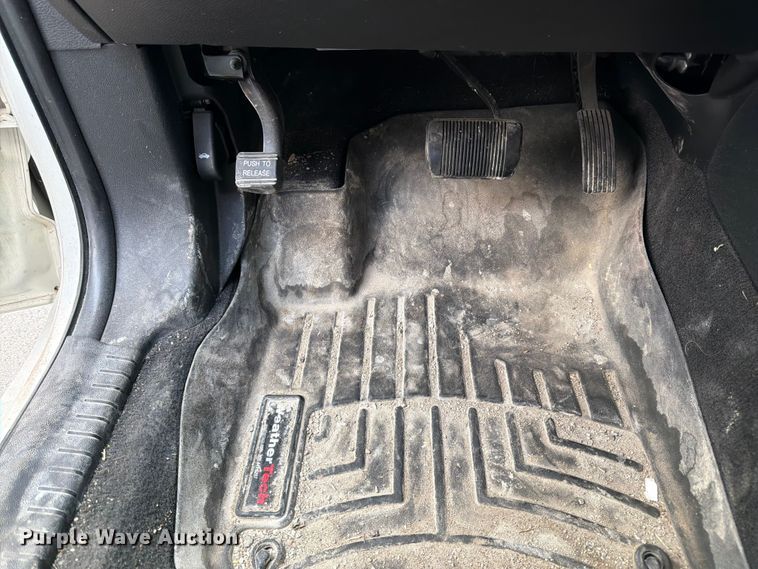 image for item FK3283 2018 Dodge Journey van
