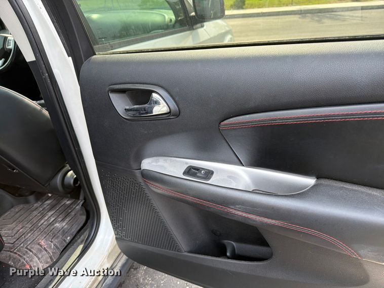 image for item FK3283 2018 Dodge Journey van