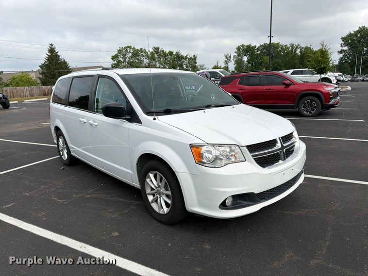 image for item FK3284 2019 Dodge Grand Caravan van