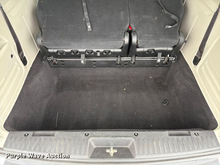 image for item FK3284 2019 Dodge Grand Caravan van