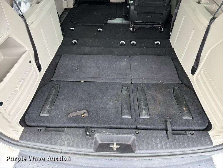 image for item FK3284 2019 Dodge Grand Caravan van