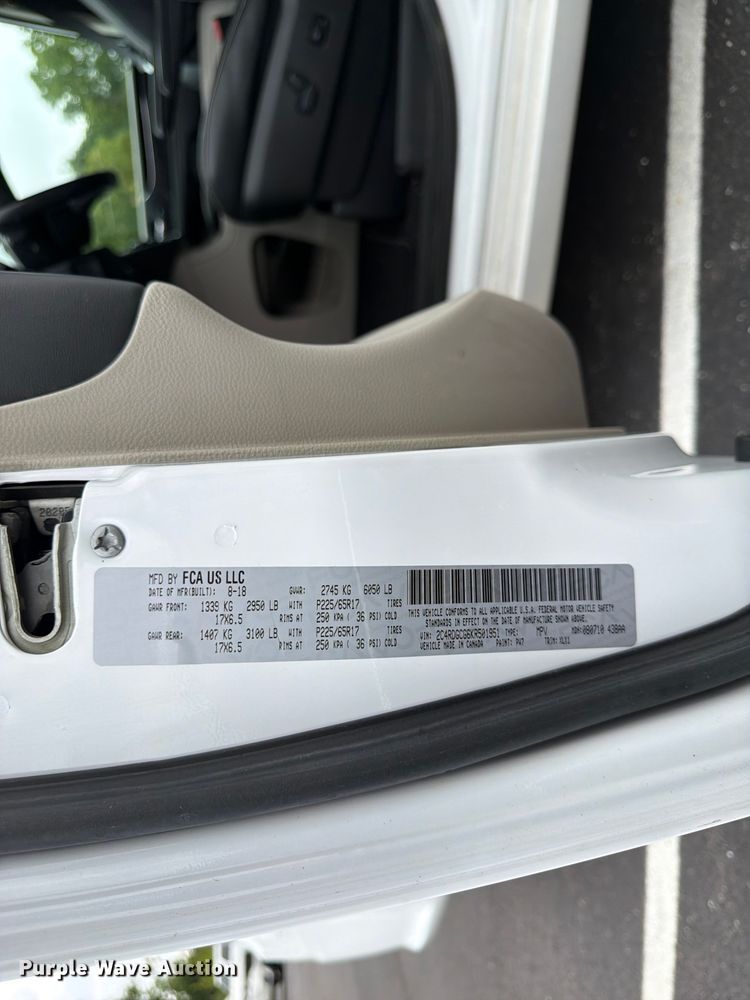 image for item FK3284 2019 Dodge Grand Caravan van