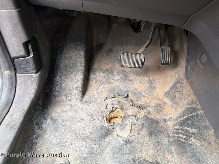 image for item FK3302 2019 Ford Transit Connect van