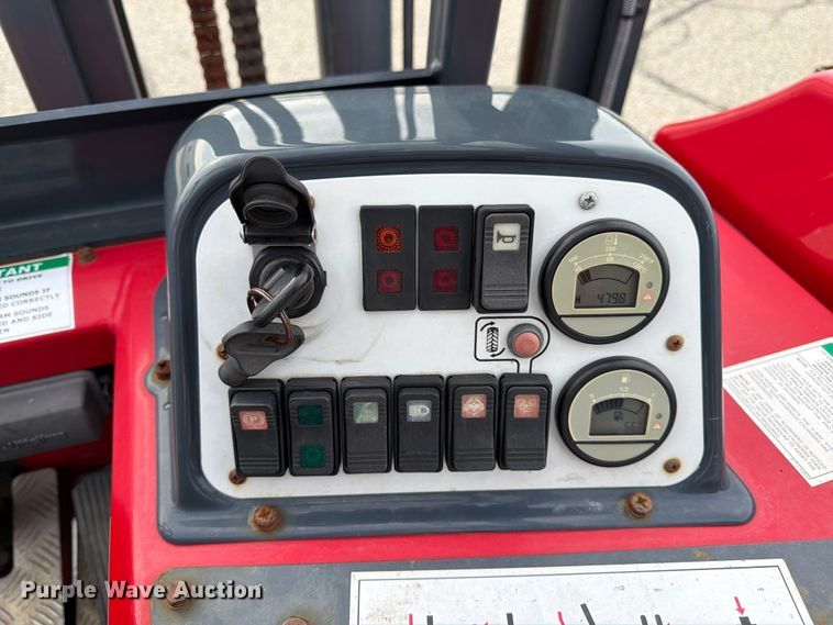 image for item FK3303 2017 Moffett M8 55.4 forklift