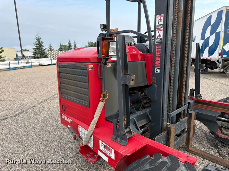 image for item FK3303 2017 Moffett M8 55.4 forklift