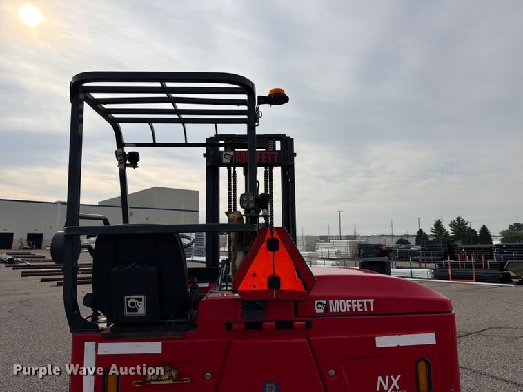 image for item FK3303 2017 Moffett M8 55.4 forklift