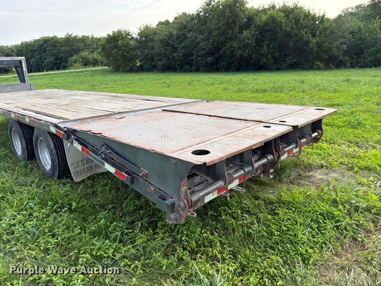 image for item FK3324 2014 Titan EF9409 equipment trailer
