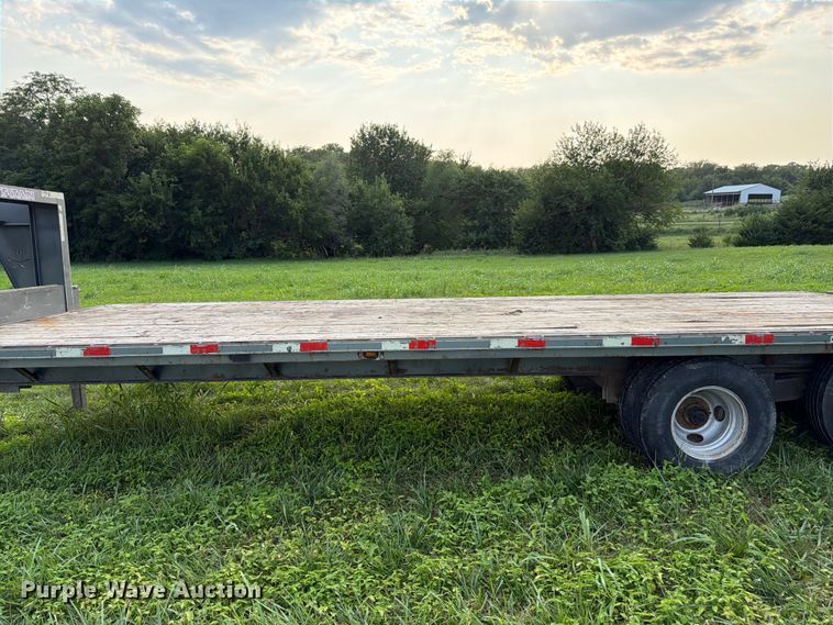 image for item FK3324 2014 Titan EF9409 equipment trailer