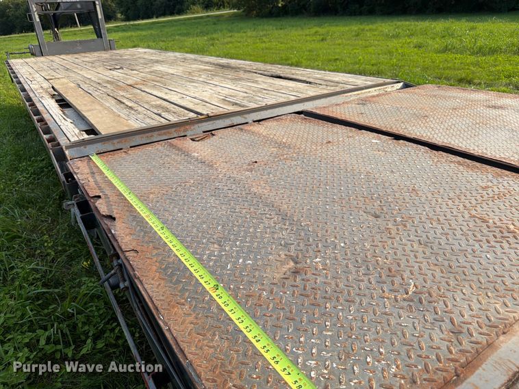 image for item FK3324 2014 Titan EF9409 equipment trailer