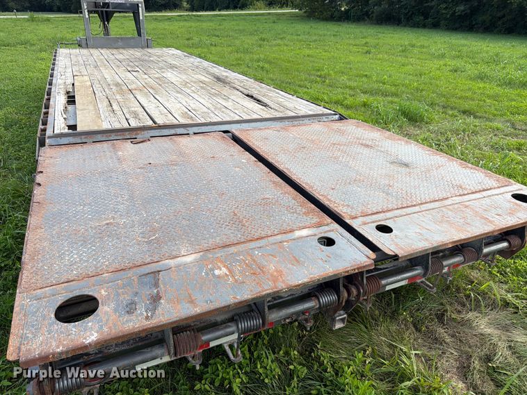 image for item FK3324 2014 Titan EF9409 equipment trailer