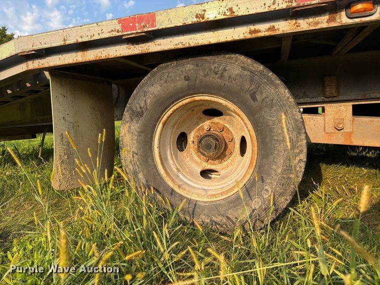 image for item FK3324 2014 Titan EF9409 equipment trailer