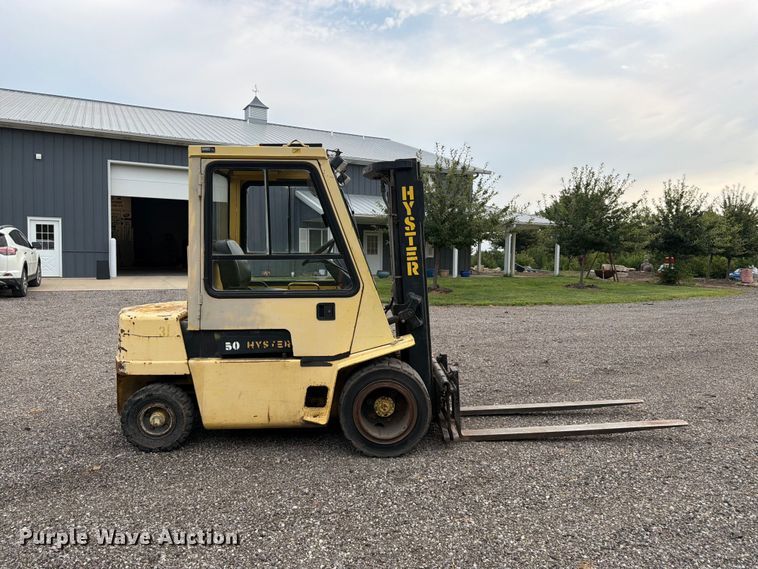 image for item FK3327 Hyster H50XL forklift
