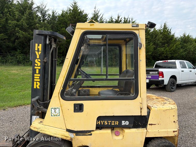 image for item FK3327 Hyster H50XL forklift