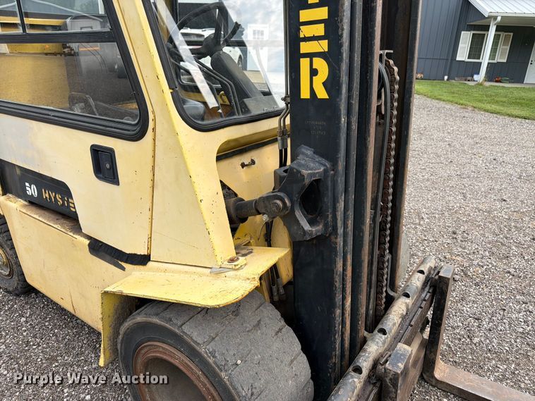 image for item FK3327 Hyster H50XL forklift