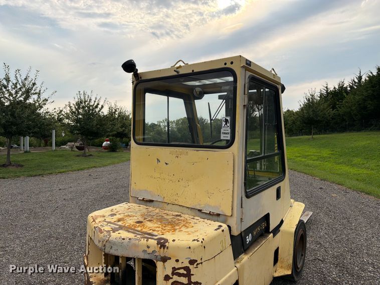 image for item FK3327 Hyster H50XL forklift