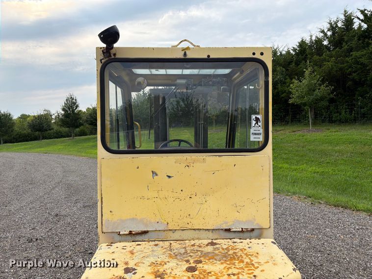 image for item FK3327 Hyster H50XL forklift