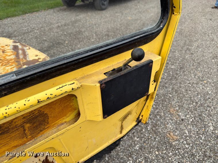 image for item FK3327 Hyster H50XL forklift