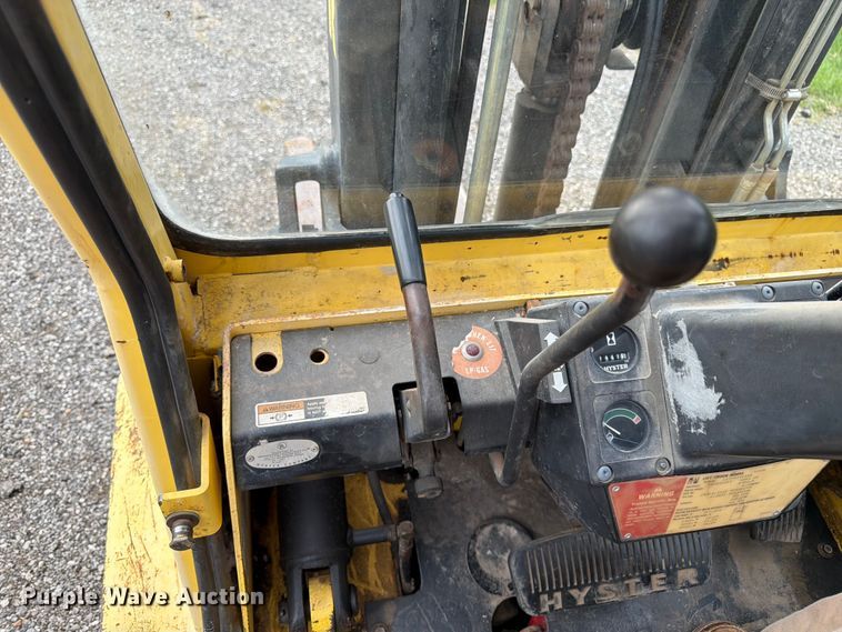 image for item FK3327 Hyster H50XL forklift