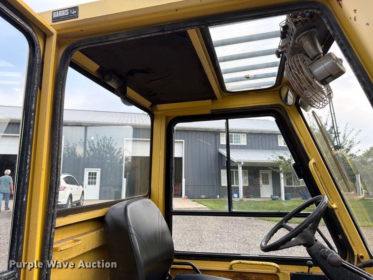 image for item FK3327 Hyster H50XL forklift