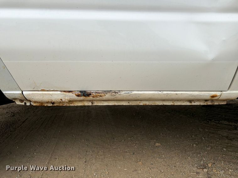 image for item FK3570 2009 Ford E350 box truck