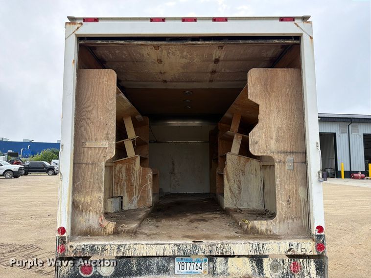 image for item FK3570 2009 Ford E350 box truck