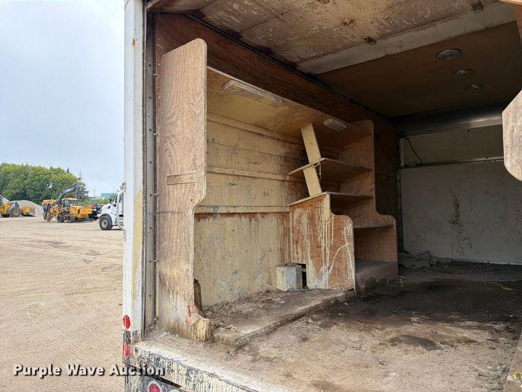 image for item FK3570 2009 Ford E350 box truck