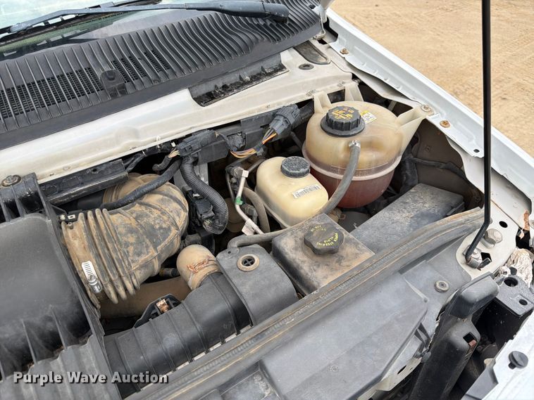 image for item FK3570 2009 Ford E350 box truck