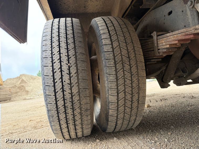 image for item FK3570 2009 Ford E350 box truck