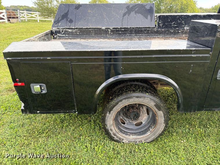 image for item FK3590 2013 Ford F550 Super Duty Crew Cab flatbed truck