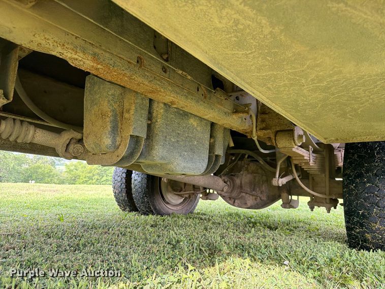 image for item FK3590 2013 Ford F550 Super Duty Crew Cab flatbed truck