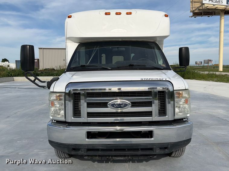 image for item FK3591 2013 Ford E350 shuttle bus