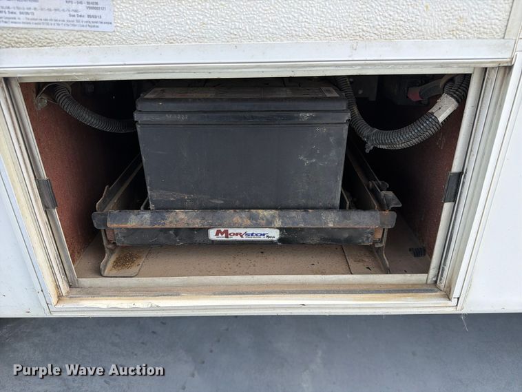 image for item FK3591 2013 Ford E350 shuttle bus