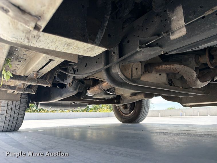 image for item FK3591 2013 Ford E350 shuttle bus