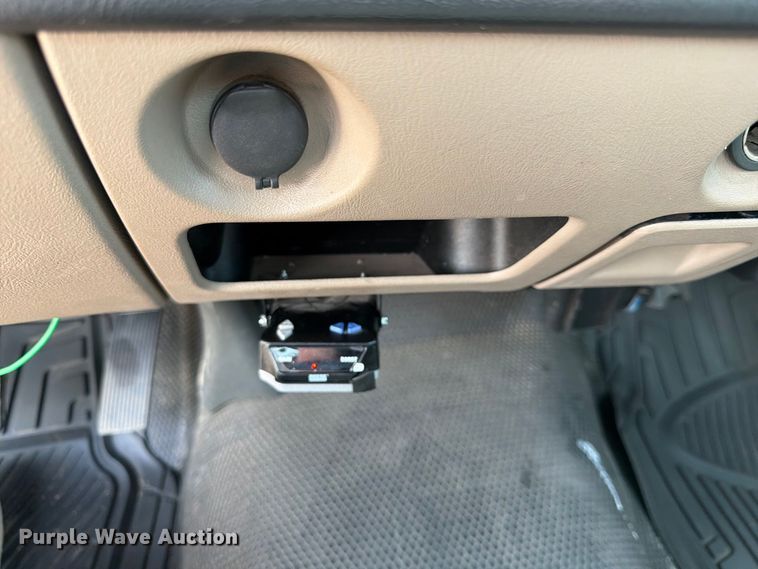 image for item FK3592 2007 Chevrolet Silverado 2500HD utility bed pickup truck