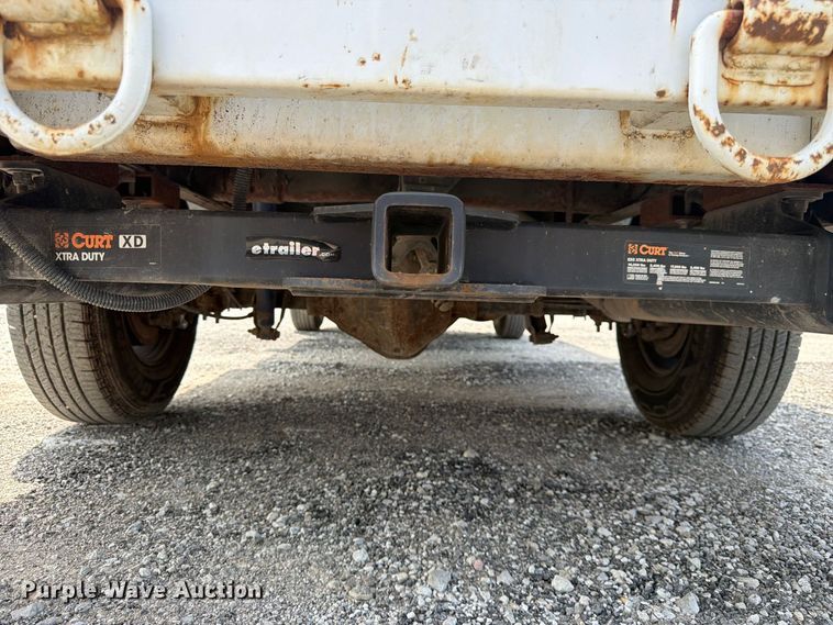 image for item FK3592 2007 Chevrolet Silverado 2500HD utility bed pickup truck