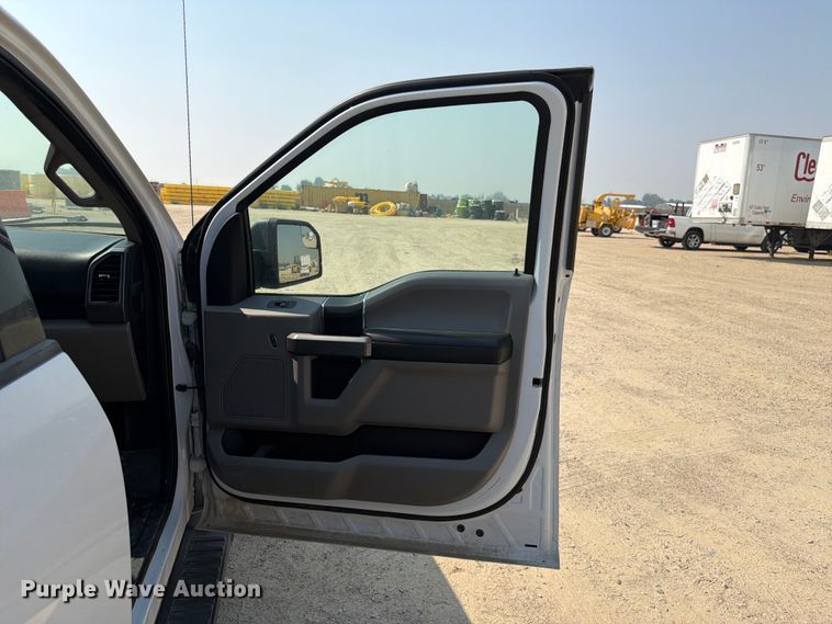 image for item FK4564 2020 Ford F150 Crew Cab pickup truck